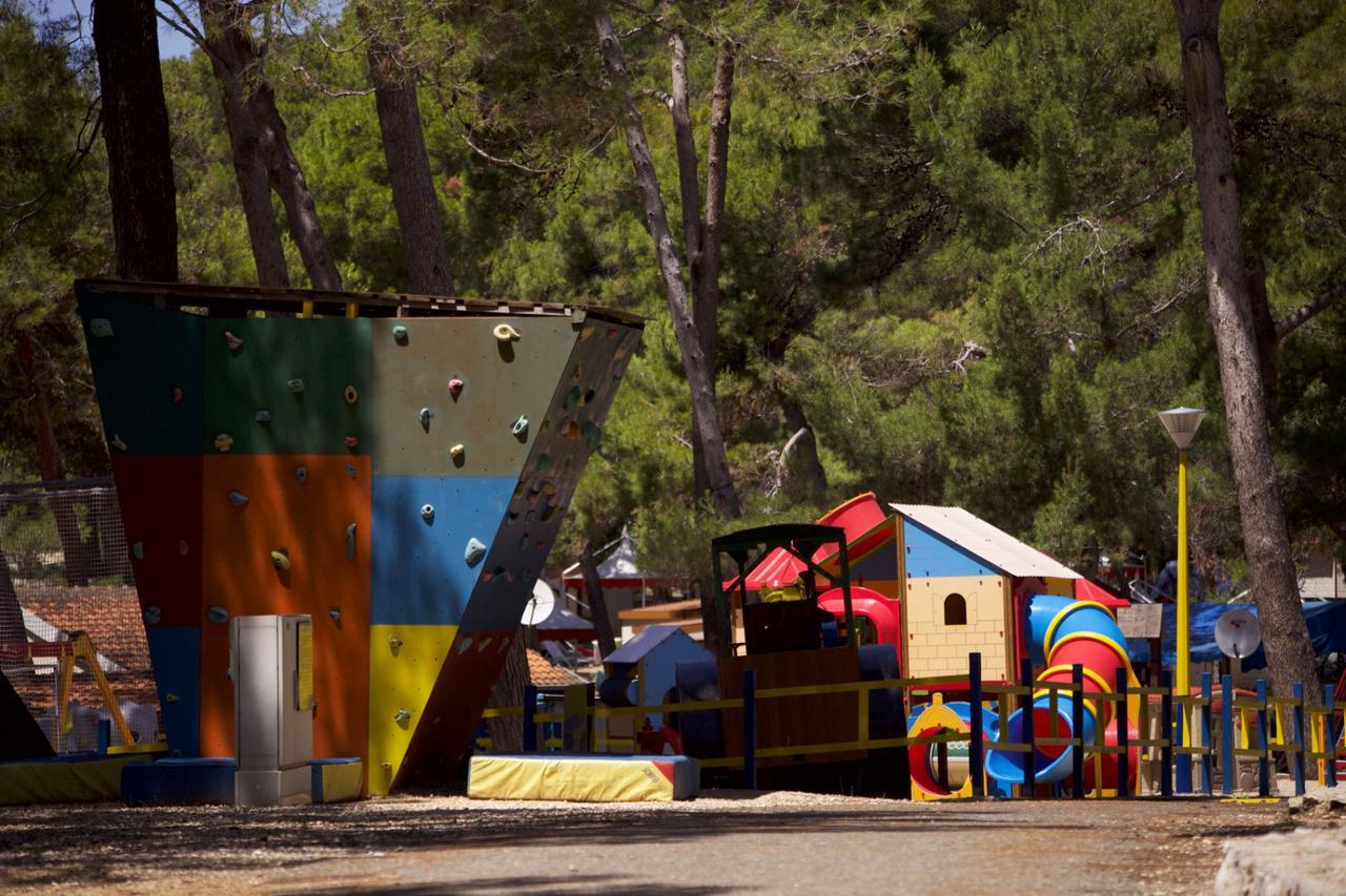 Victoria Mobilehome Camping Village Poljana Mali Lošinj Kültér fotó